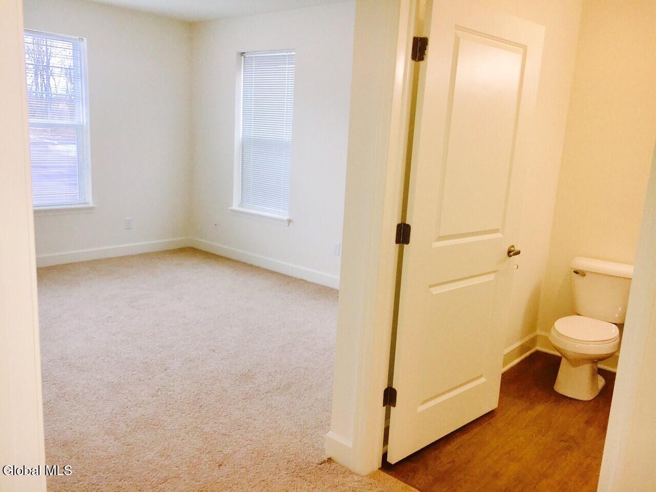 3 Alice Wagner Way, Unit 8 Niskayuna, NY 12309 - Photo 6 of 9 2BR 1,245sqft #11