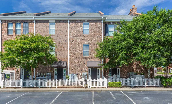 $1,750 | 2954 Yancey Way, Unit B, Myrtle Beach, SC 29577