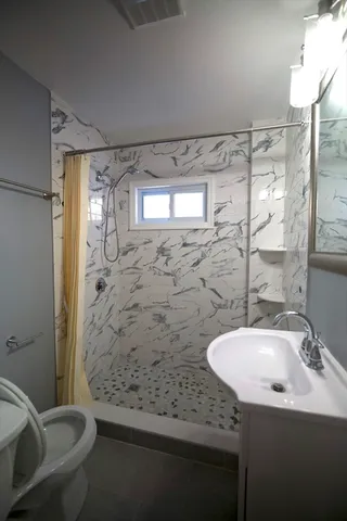 $3,200 | 221 South Central Avenue, Quincy, MA 02170