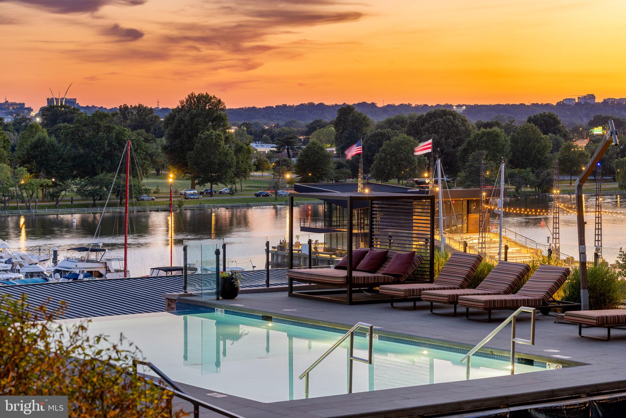 45 Sutton Square Southwest, Unit 406 Washington, DC 20024 - Photo 2 of 29 Saltwater infinity pool