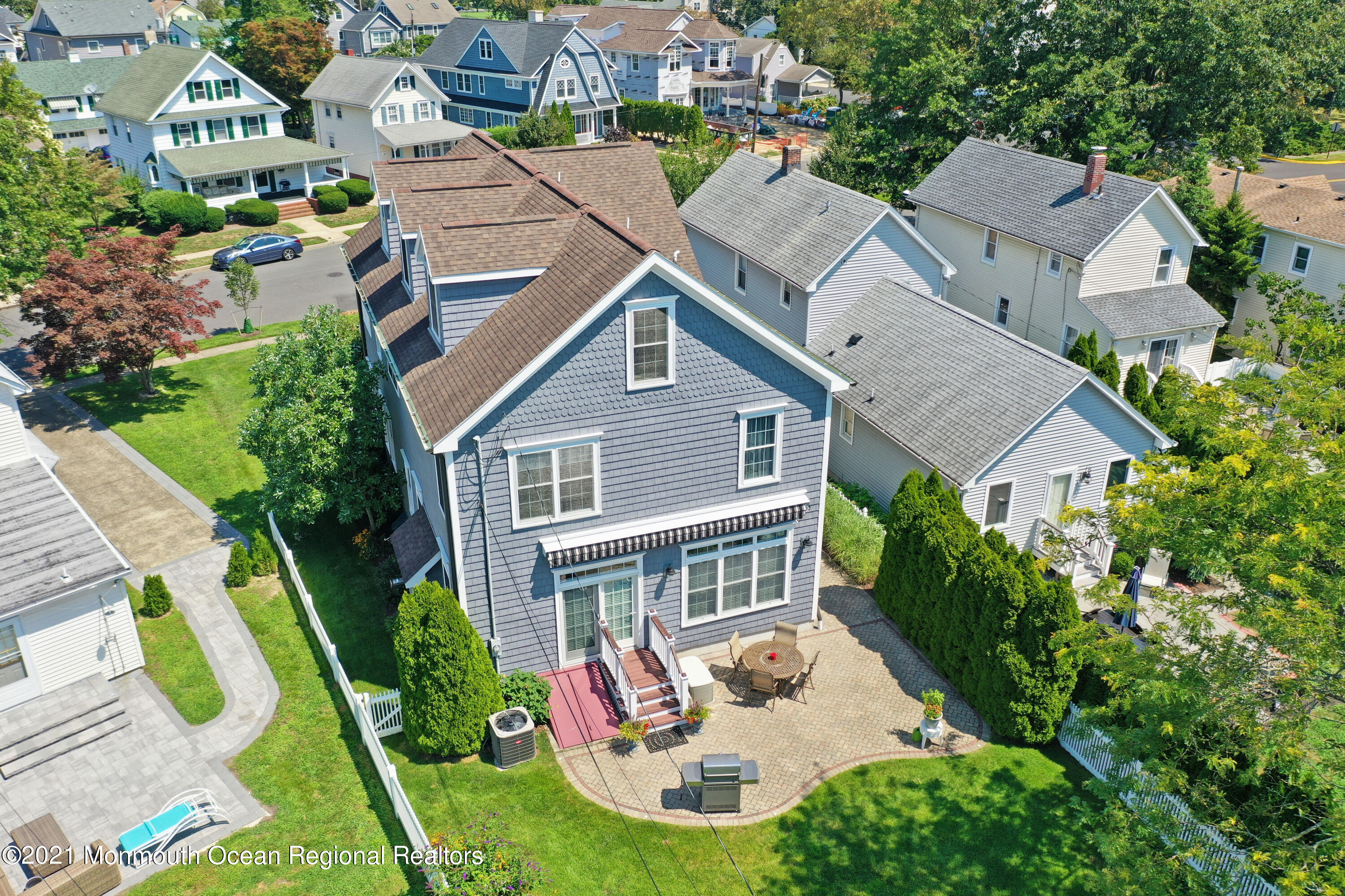 507 Washington Avenue Spring Lake, NJ 07762 - Photo 5 of 29 an aerial view of a house with garden