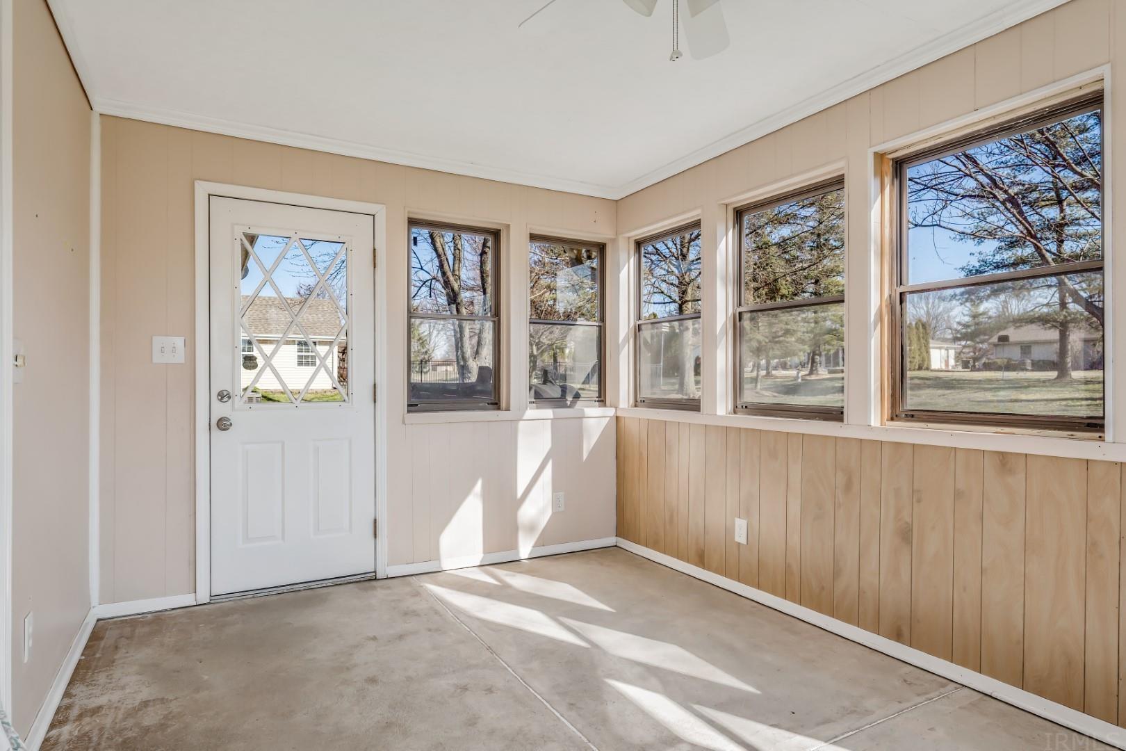 9616 Reindeer Road Fort Wayne, IN 46804 - Photo 27 of 31