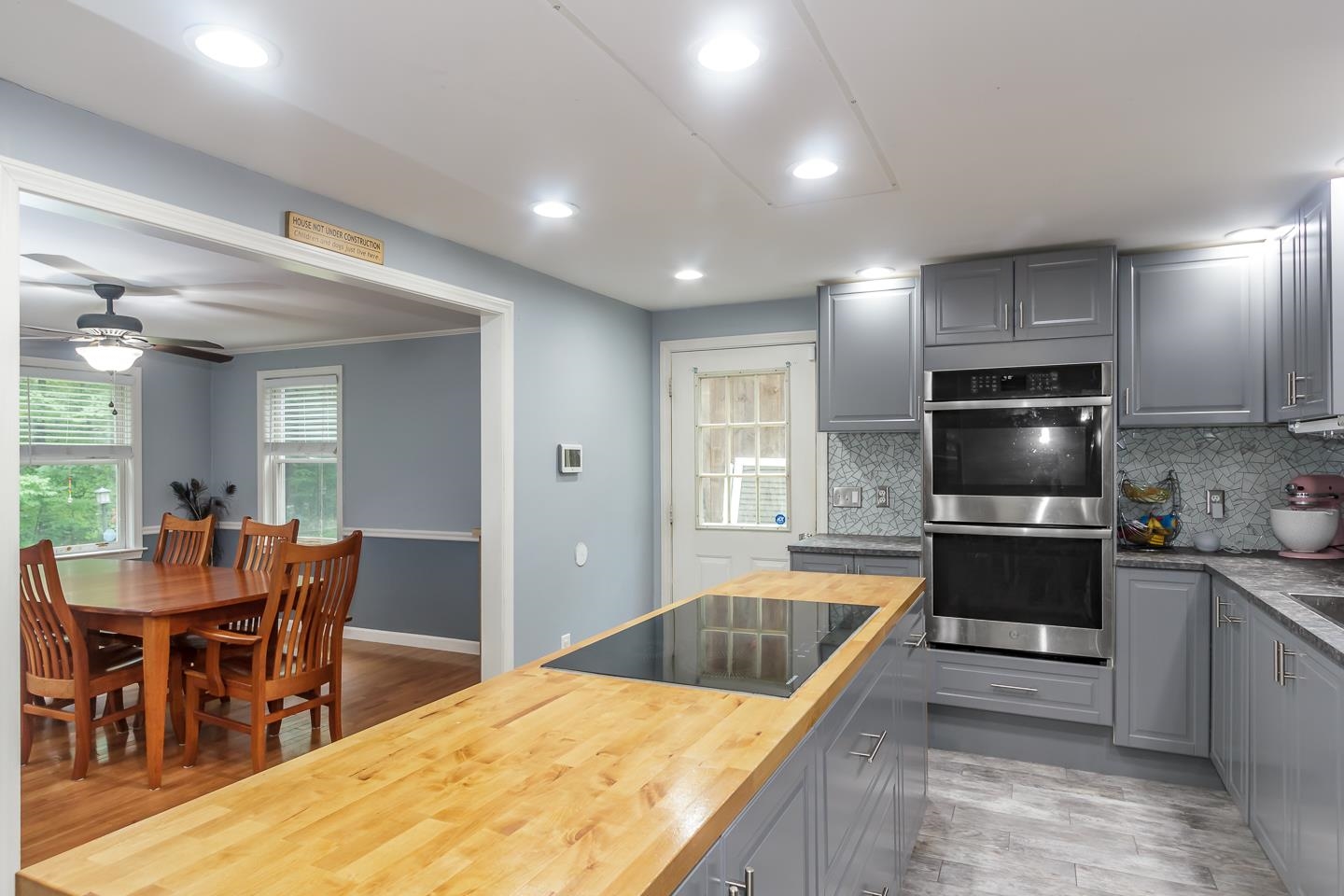 429 Mason Road Milford, NH 03055 - Photo 3 of 38