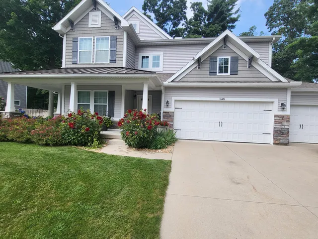$625,000 | 14415 Manor Road, Grand Haven, MI 49417