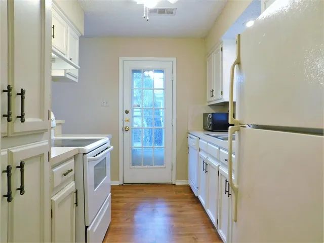 $1,495 | 2212 Bolivar Street, Denton, TX 76201