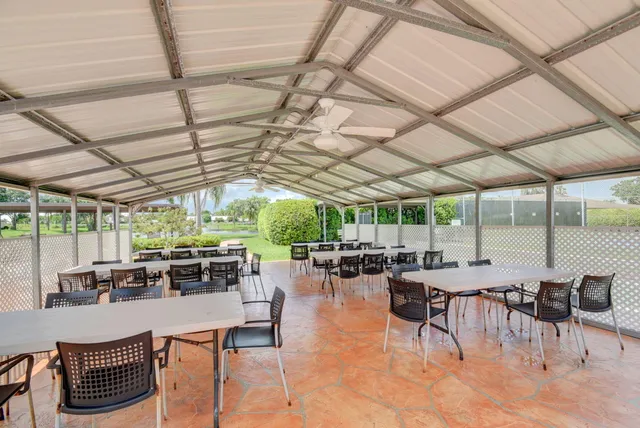 $178,900 | 14110 Nesting Way, Unit A, Delray Beach, FL 33484