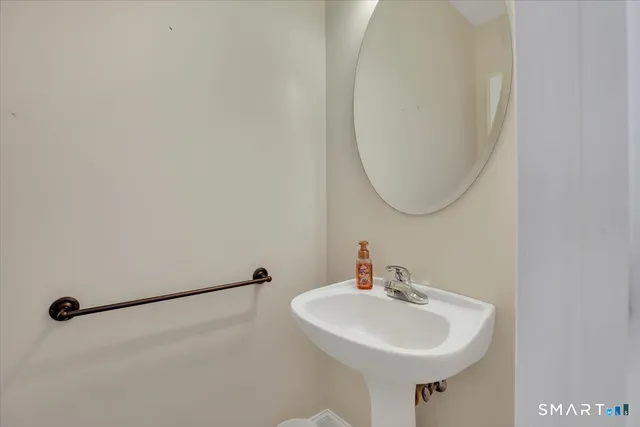 $549,900 | 60 Sonoma Lane, Unit 60, Middletown, CT 06457