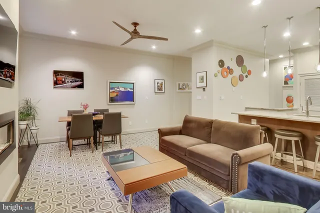 $850,000 | 1310 12th Street Northwest, Unit 2, Washington, DC 20005