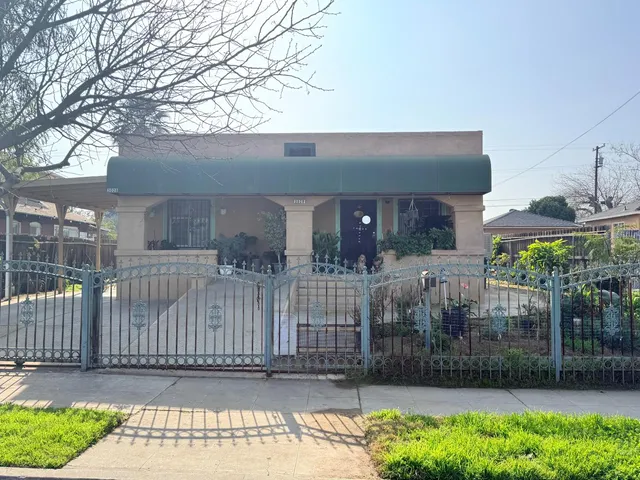 $315,000 | 3028 East Grant Avenue, Fresno, CA 93701
