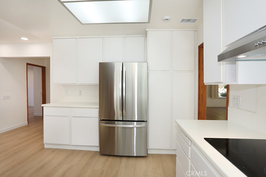 21161 Poston Lane Huntington Beach, CA 92646 - Photo 15 of 55