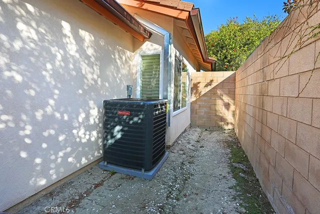 $6,600 | 21161 Poston Lane, Huntington Beach, CA 92646