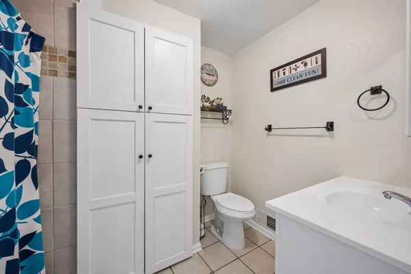 $575,000 | 3439 Hall Avenue Southeast, Buffalo, MN 55313