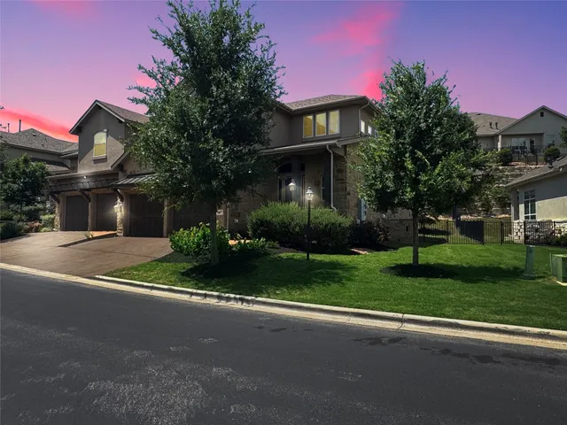 $3,500 | 117 Beneteau Drive, Unit 76, Lakeway, TX 78738