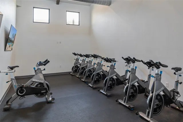 $3,500 | 117 Beneteau Drive, Unit 76, Lakeway, TX 78738