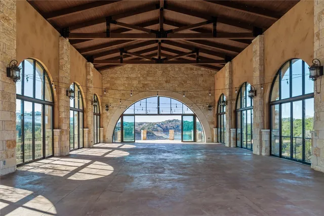 $3,500 | 117 Beneteau Drive, Unit 76, Lakeway, TX 78738