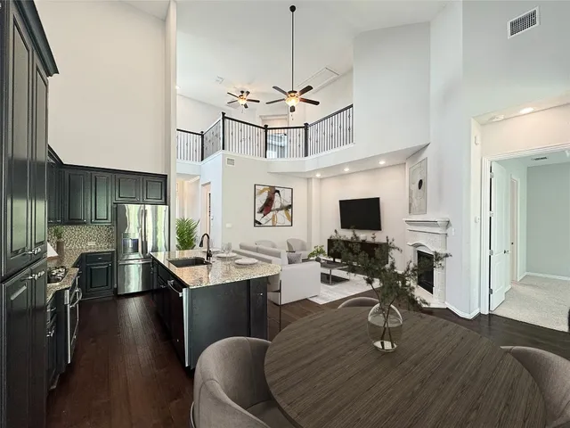 $3,500 | 117 Beneteau Drive, Unit 76, Lakeway, TX 78738