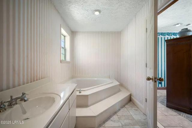 $360,000 | 314 Langfordville Road, Ridgeland, SC 29936