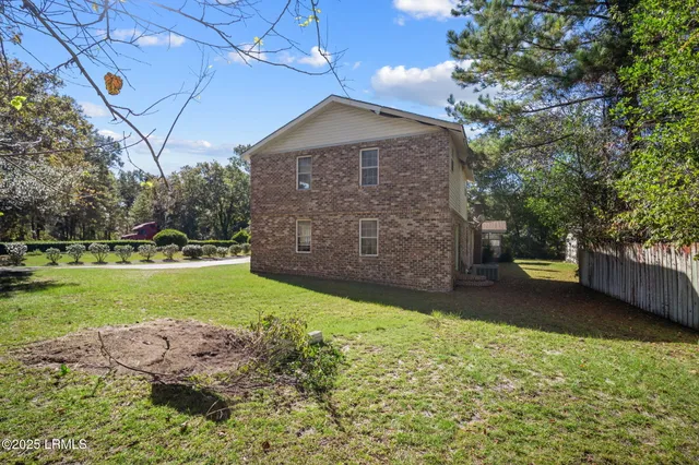 $360,000 | 314 Langfordville Road, Ridgeland, SC 29936