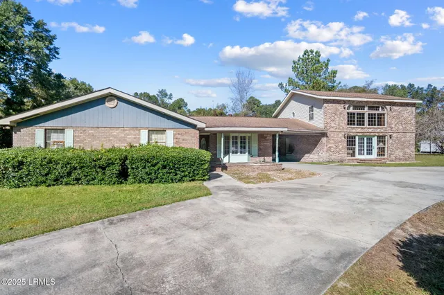 $360,000 | 314 Langfordville Road, Ridgeland, SC 29936