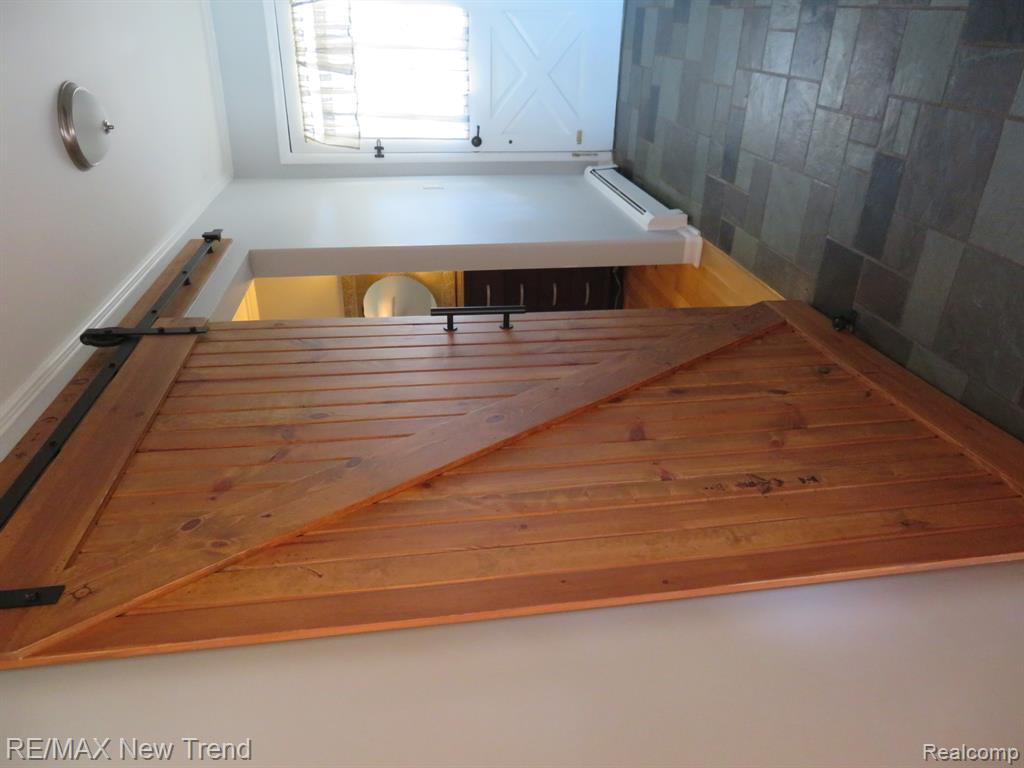 1656 South Lapeer Road Lapeer, MI 48446 - Photo 20 of 38 Gallery Image 20