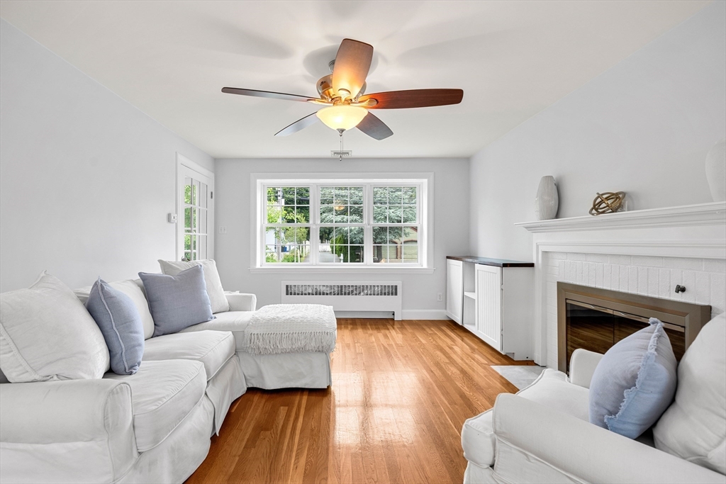 151 Dodge Street Beverly, MA 01915 - Photo 7 of 42