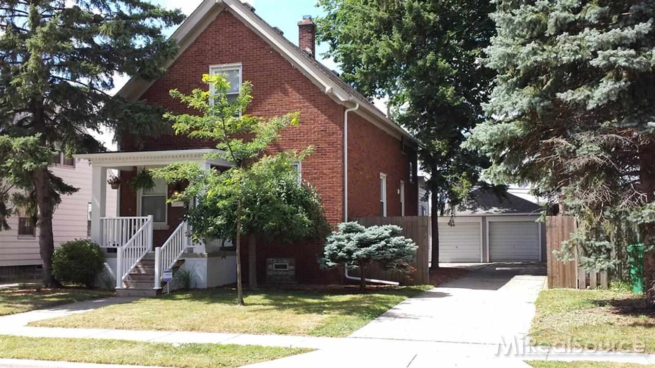 22453 Virginia Eastpointe, MI 48021 - Photo 1 of 19 31163818.JPG