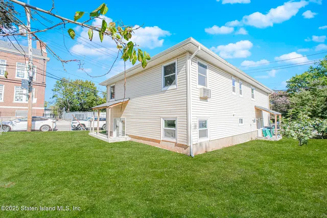 $945,000 | 3542 Richmond Avenue | Eltingville