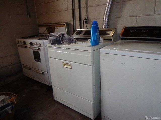 4345 Kendall Road Warren, MI 48091 - Photo 19 of 20 Laundry Area