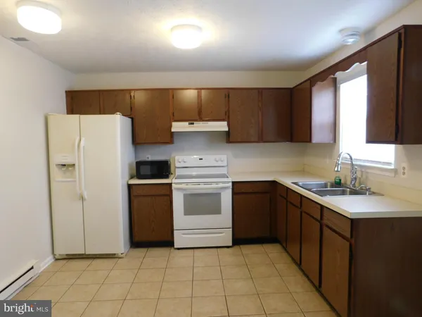 $1,650 | 248 Waterford Lane, Winchester, VA 22602