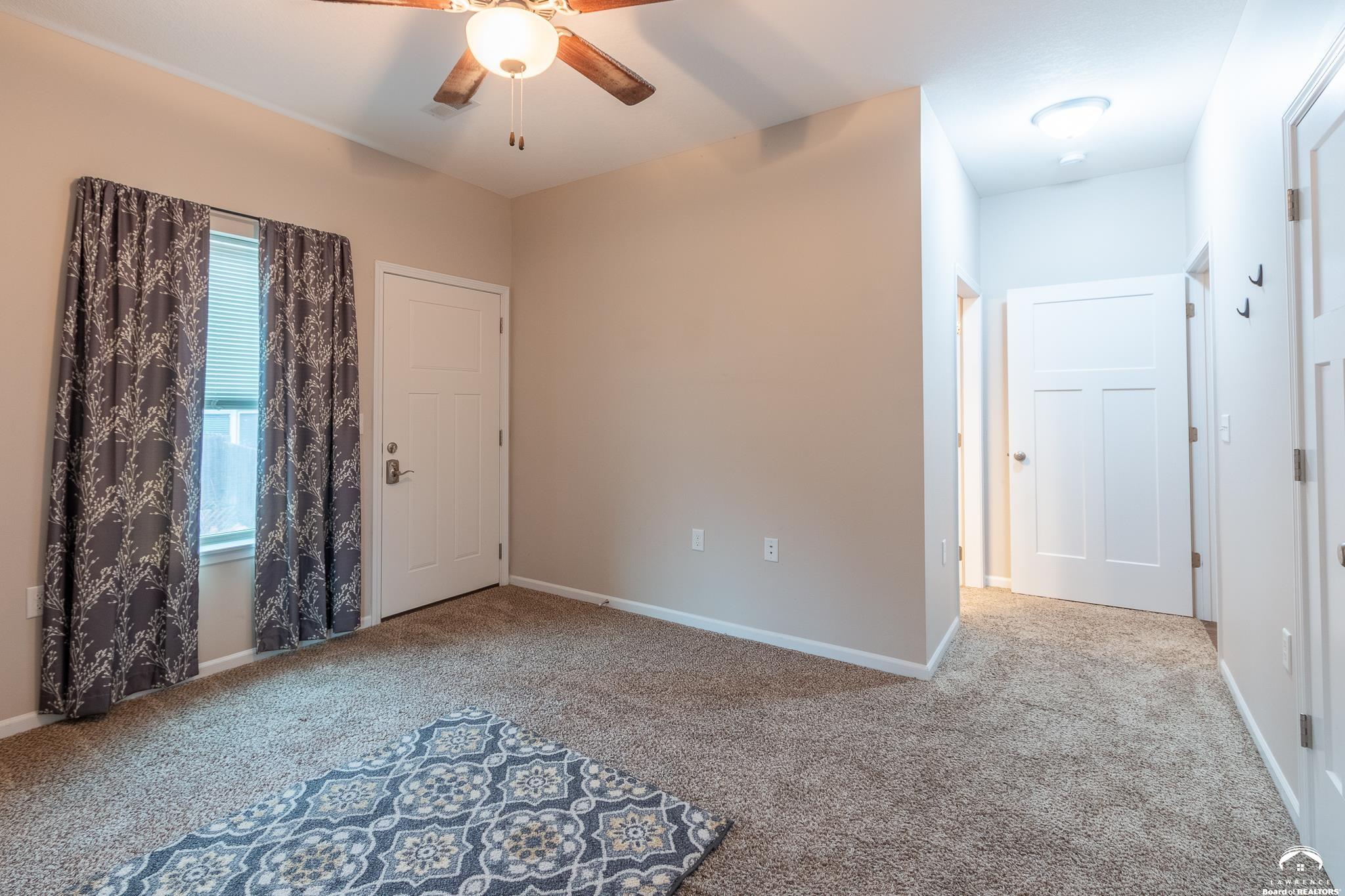 347 Florida Street Lawrence, KS 66044 - Photo 13 of 30