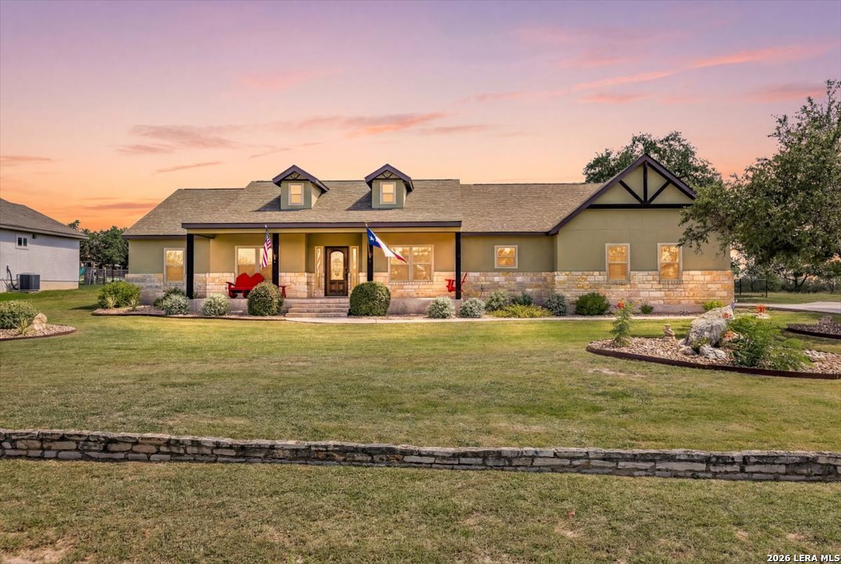 410 Quest Avenue Spring Branch, TX 78070 - Photo 7 of 60