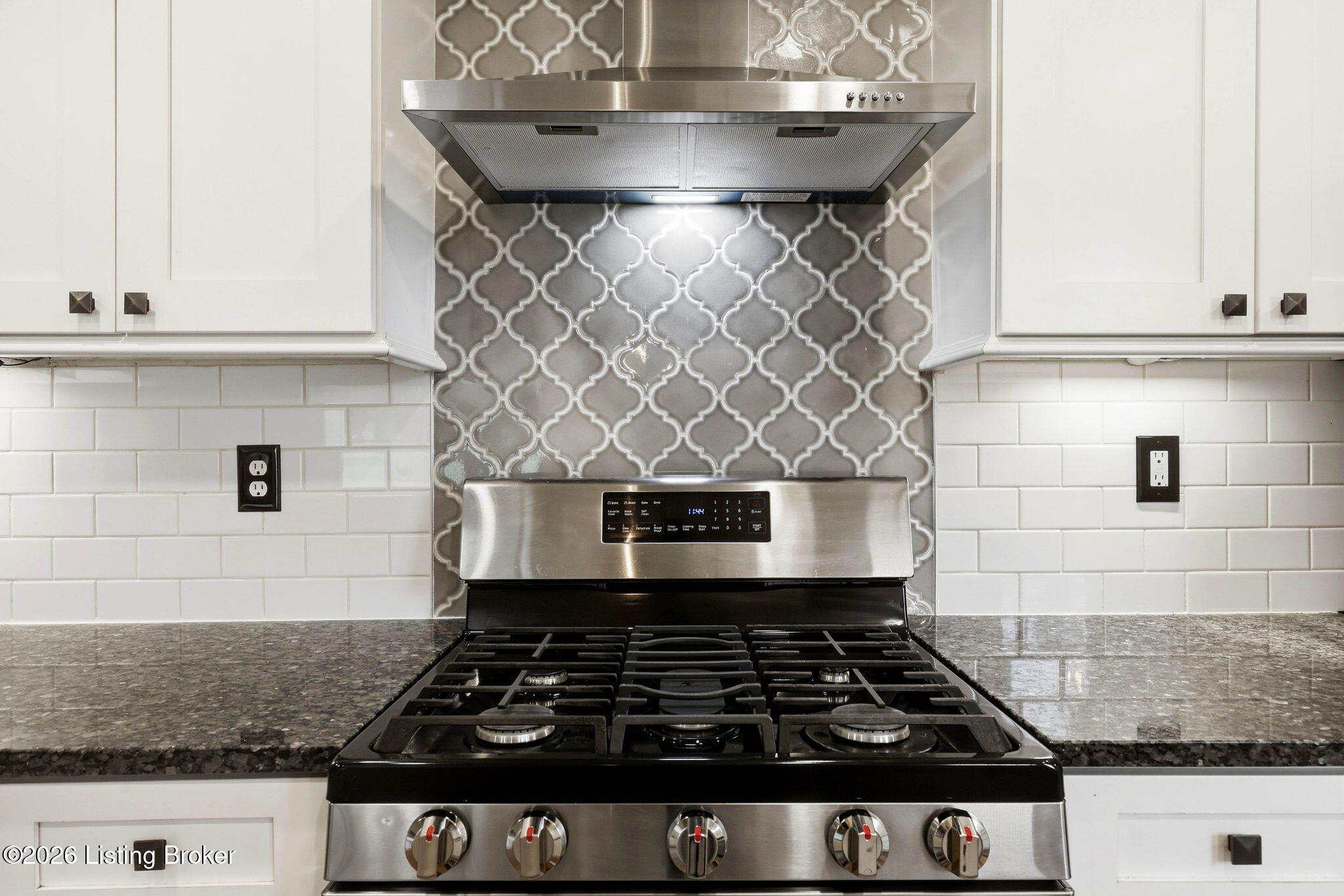 8909 Gutenberg Road Louisville, KY 40299 - Photo 7 of 50 Stainless Appls
