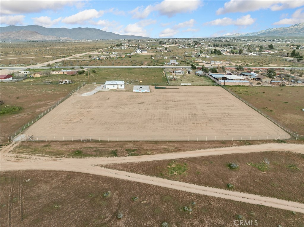 21637 Del Oro Road Apple Valley, CA 92308 - Photo 10 of 43