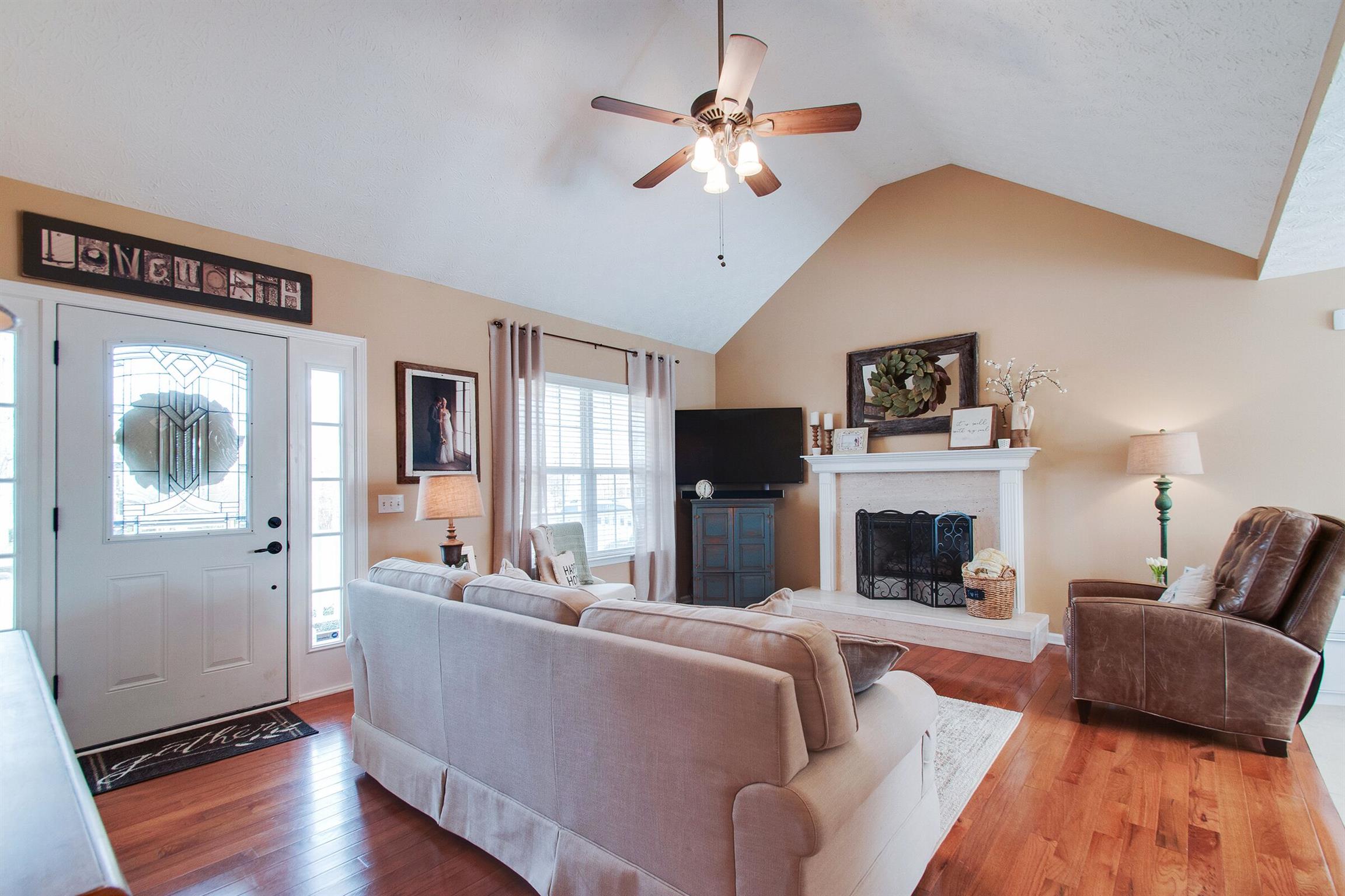 209 Contrary Road Burns, TN 37029 - Photo 17 of 17 Vaulted ceiling Open floor plan Fireplace