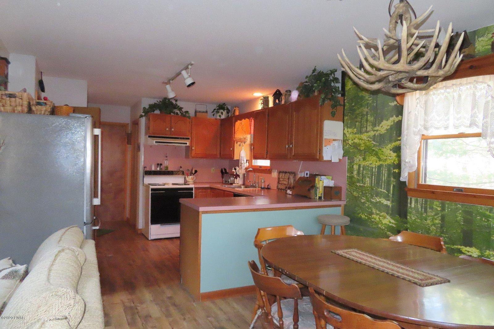 14 Pine Beach Road Hawley, PA 18438 - Photo 10 of 37