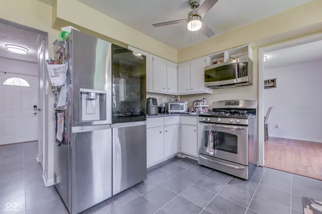 $260,000 | 1924 West 65th Place, Indianapolis, IN 46260