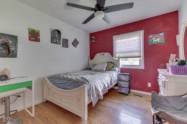 $260,000 | 1924 West 65th Place, Indianapolis, IN 46260