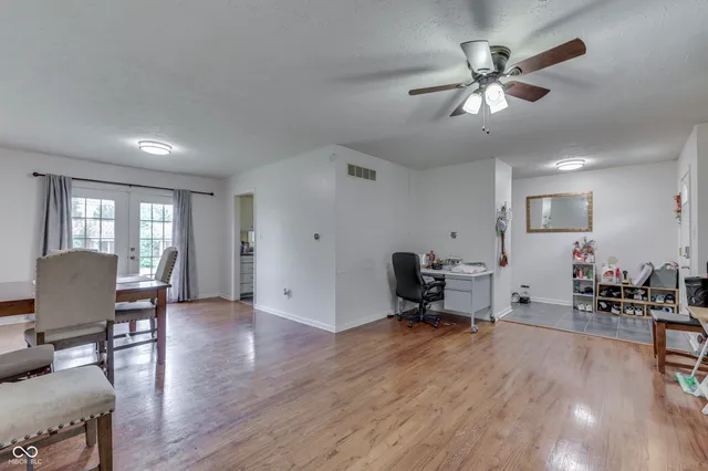 $260,000 | 1924 West 65th Place, Indianapolis, IN 46260