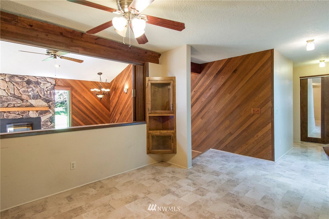 94 Bumpy Road Port Angeles, WA 98362 - Photo 11 of 40