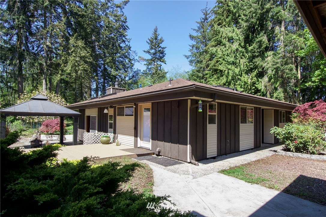 94 Bumpy Road Port Angeles, WA 98362 - Photo 4 of 40