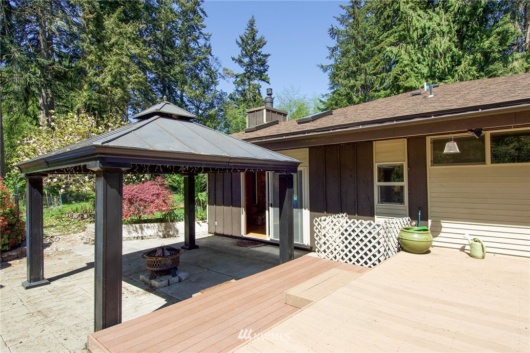 94 Bumpy Road Port Angeles, WA 98362 - Photo 5 of 40