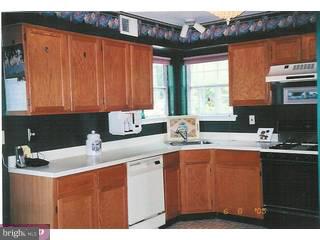 111 Ridgewood Way Burlington, NJ 08016 - Photo 4 of 6 Gallery Image 4