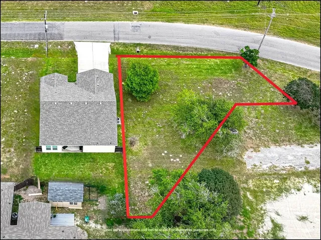 $60,000 | 1421-1425 East Linden Street, Rockport, TX 78382