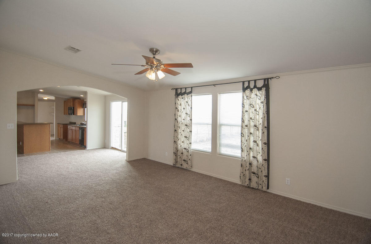6301 Mark Road Amarillo, TX 79118 - Photo 9 of 30 DEN VIEW 2