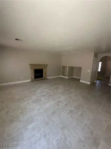 $2,300 | 5333 North Santa Fe Heights Street, North Las Vegas, NV 89081