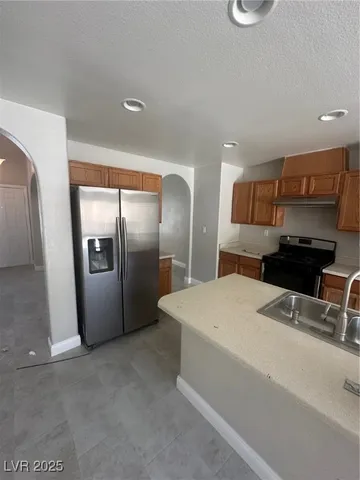 $2,300 | 5333 North Santa Fe Heights Street, North Las Vegas, NV 89081