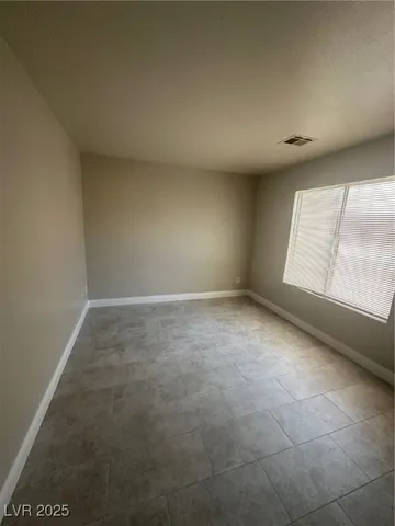 $2,300 | 5333 North Santa Fe Heights Street, North Las Vegas, NV 89081