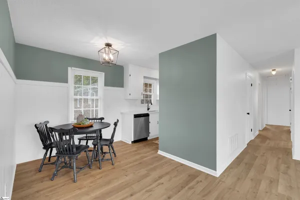 $430,000 | 701 Ikes Road, Taylors, SC 29687