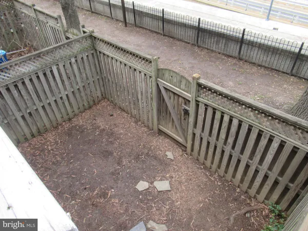 $4,750 | 705 Capitol Square Place Southwest, Washington, DC 20024