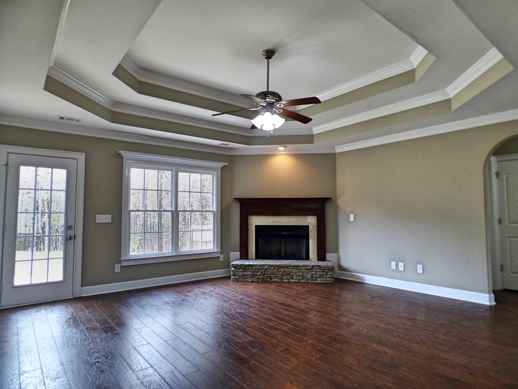 142 Lee Road 2110 Salem, AL 36874 - Photo 3 of 18 living room